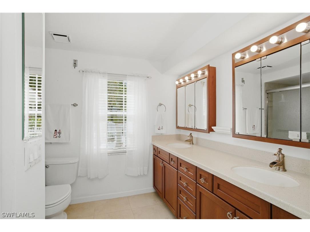 2476 Orchid Bay Drive #103 Naples FL 34109 226006553 image21