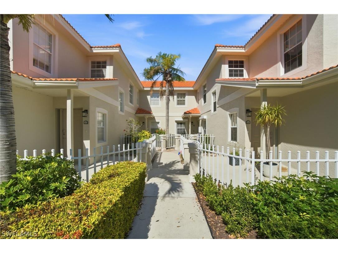 2476 Orchid Bay Drive #103 Naples FL 34109 226006553 image5