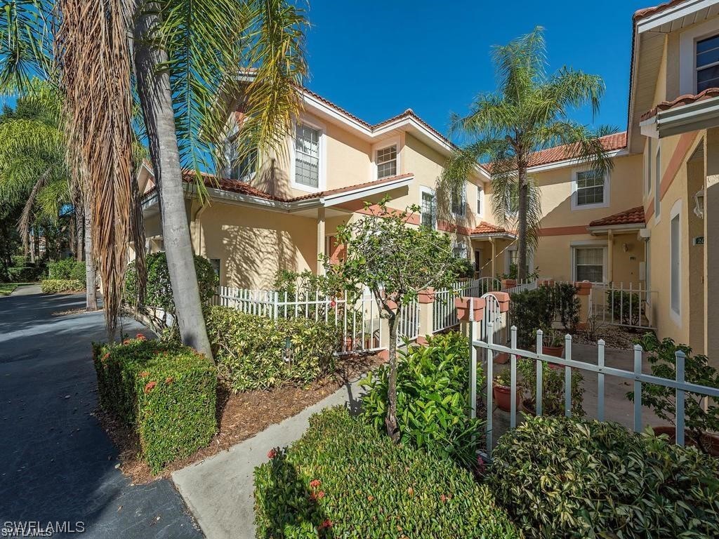 2476 Orchid Bay Drive Naples FL 34109 223076471 image1