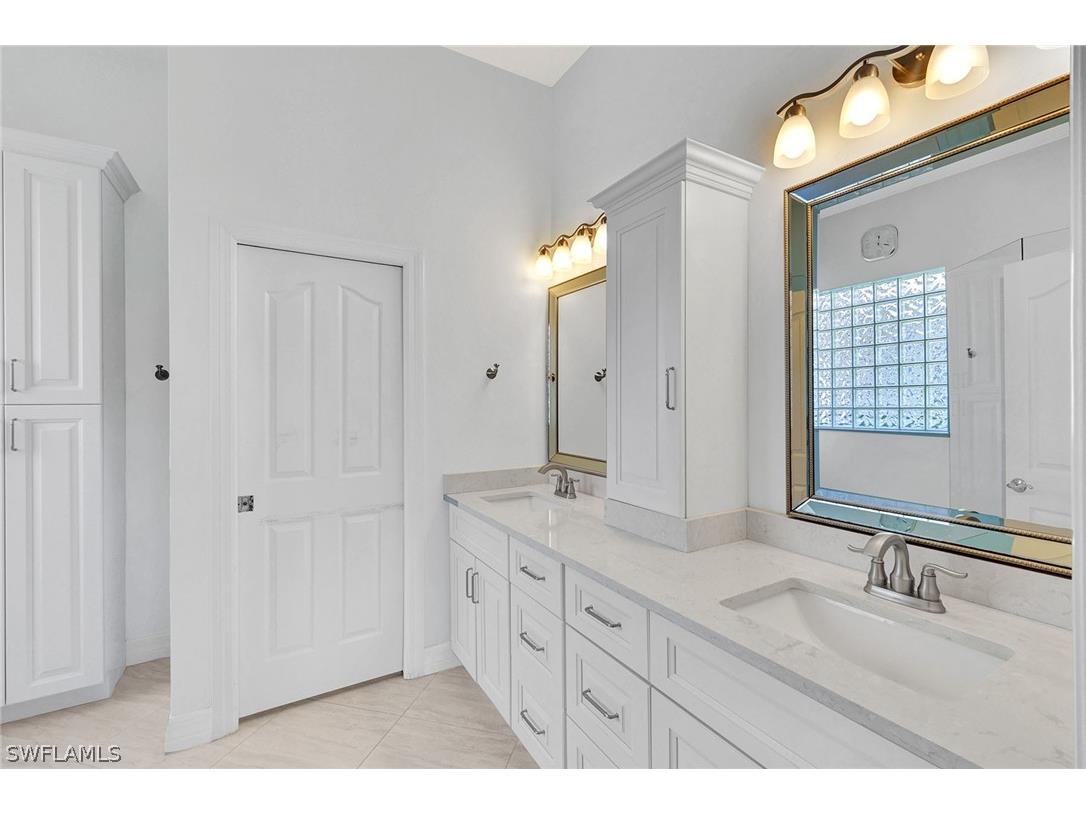 24792 Hollybrier Lane Bonita Springs FL 34134 226006472 image20