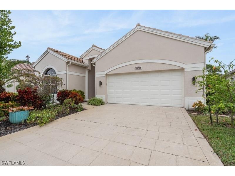 24793 Hollybrier Lane Bonita Springs FL 34134 223079776 image1