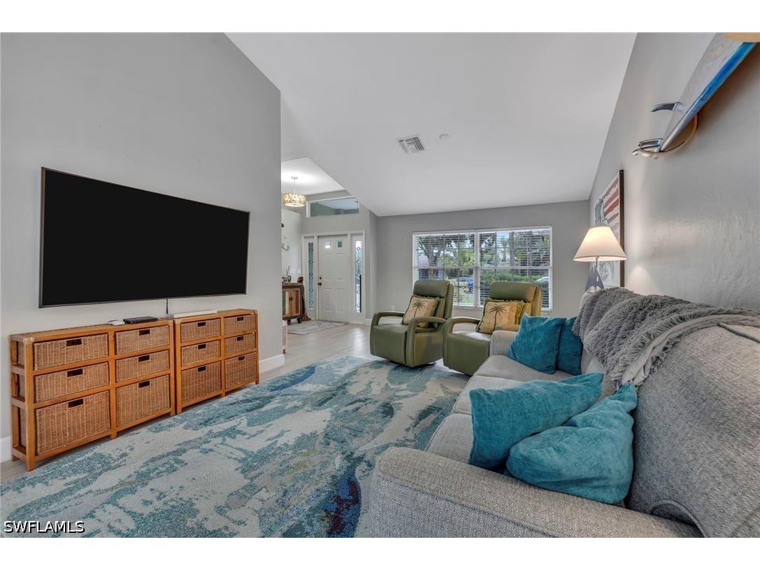 248 Channing Court Naples FL 34110 226019985 image3