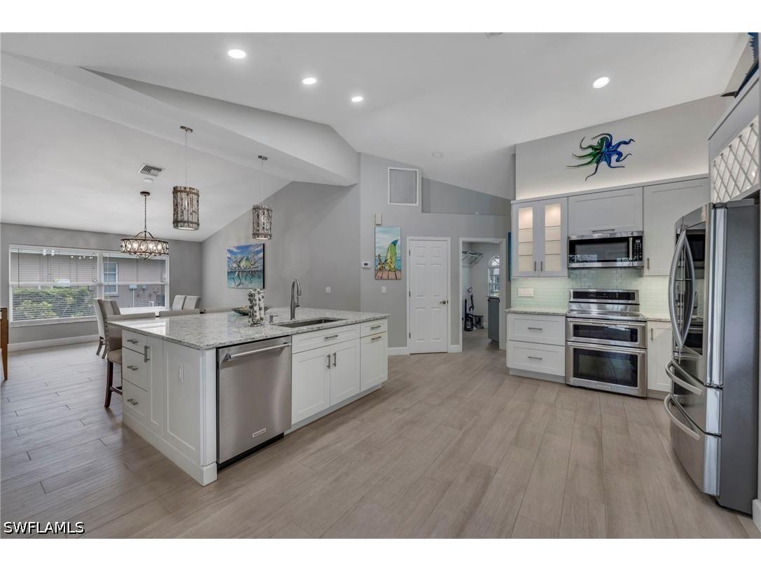 248 Channing Court Naples FL 34110 226019985 image5