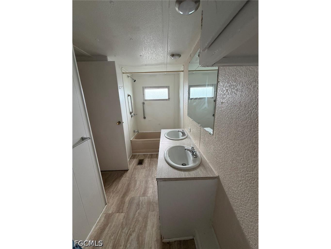248 Flame Lane North Fort Myers FL 33917 2026023391 image16