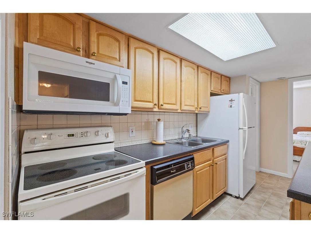 248 Palm Drive #5 Naples FL 34112 226001256 image12