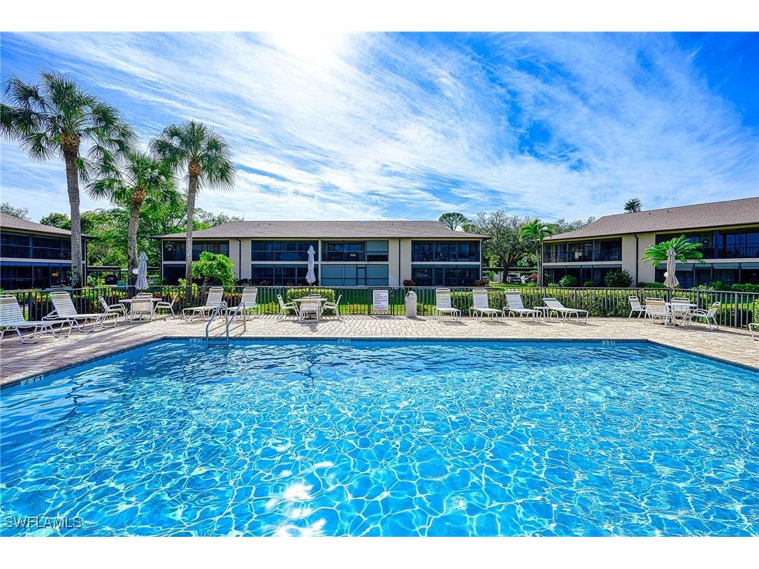 248 Pebble Beach Circle #G203 Naples FL 34113 225001108 image1