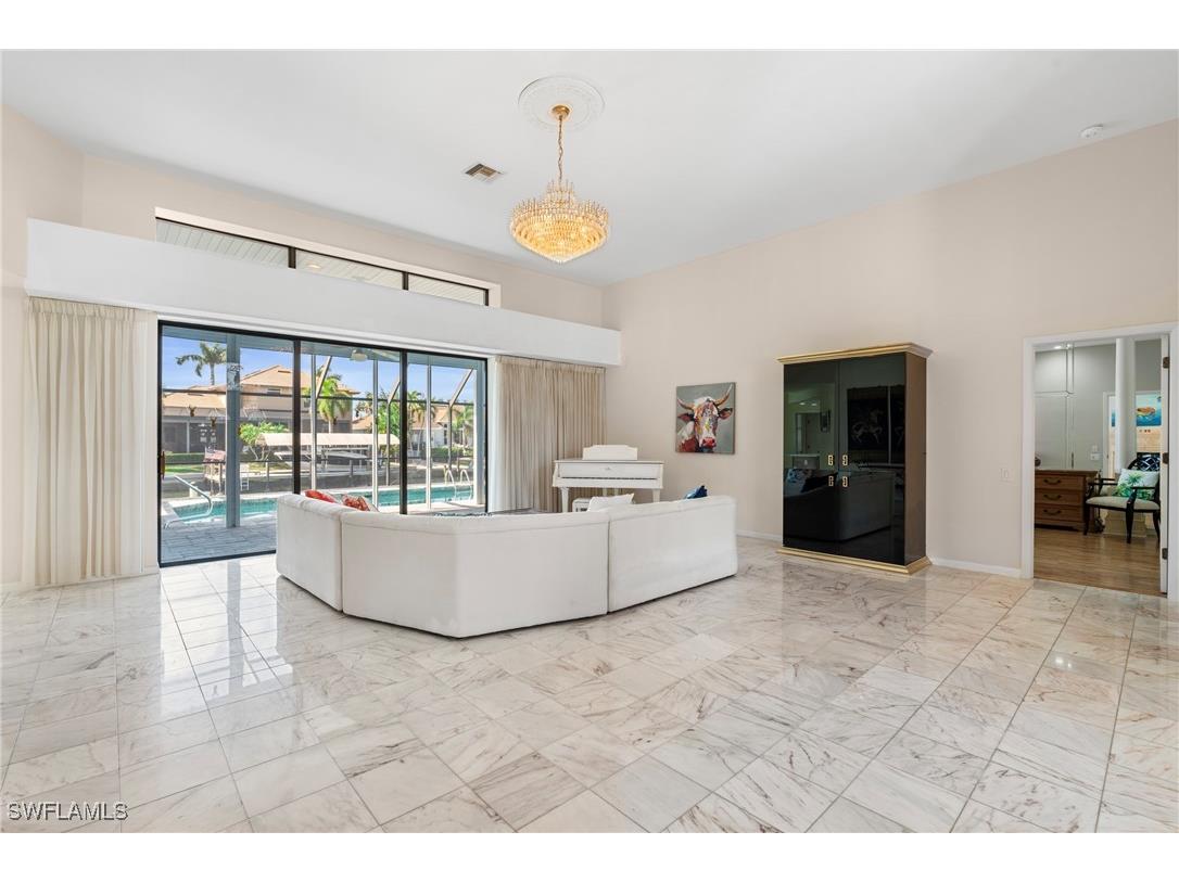 248 Seminole Court Marco Island FL 34145 225017533 image11