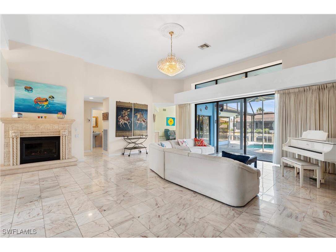 248 Seminole Court Marco Island FL 34145 225017533 image12