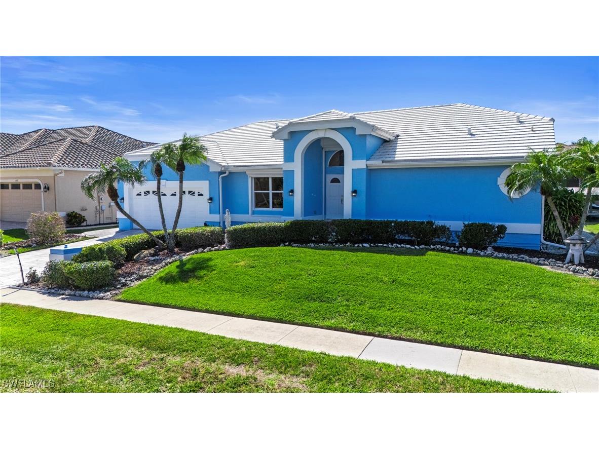 248 Seminole Court Marco Island FL 34145 225017533 image4