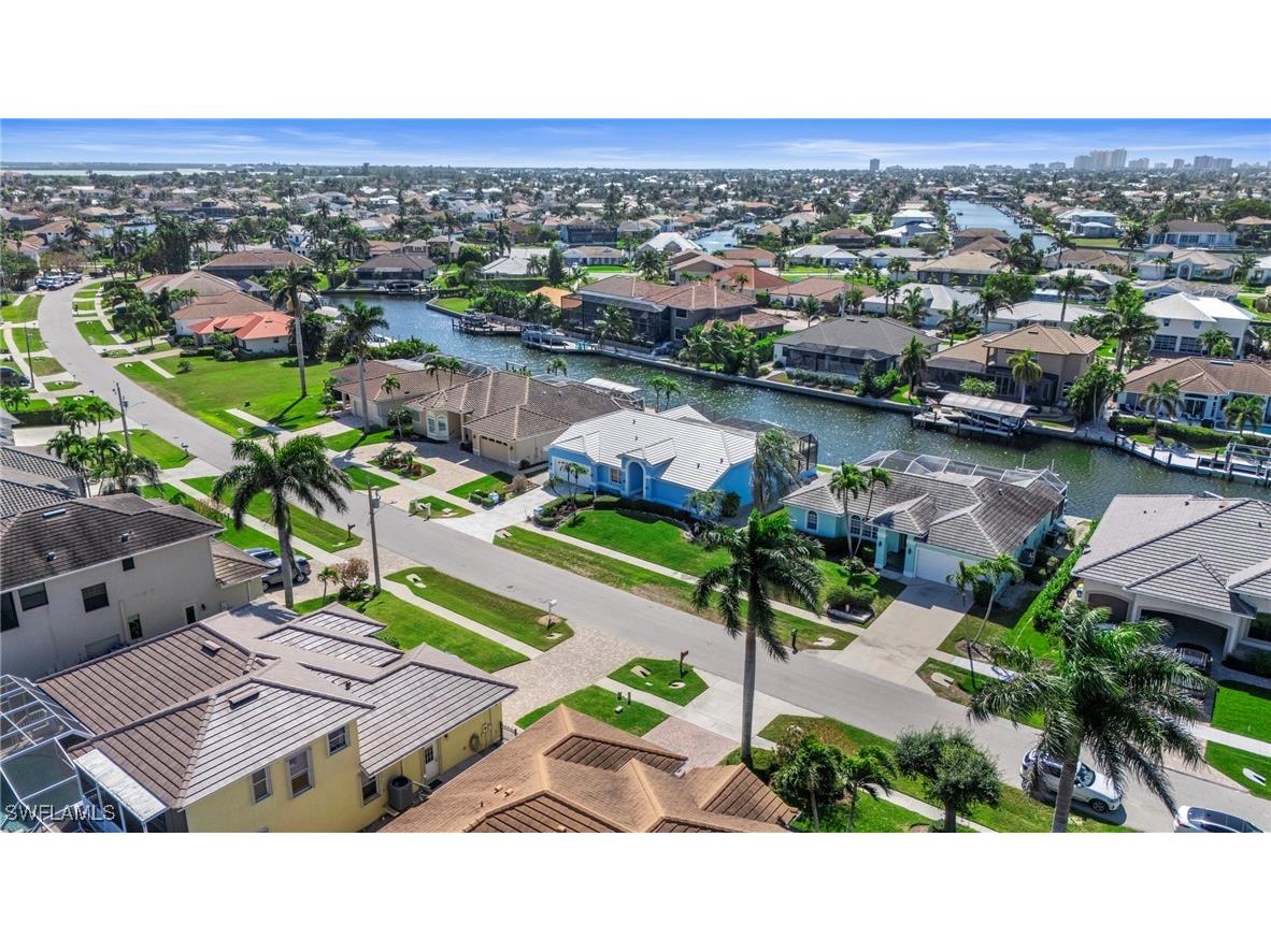 248 Seminole Court Marco Island FL 34145 225017533 image6