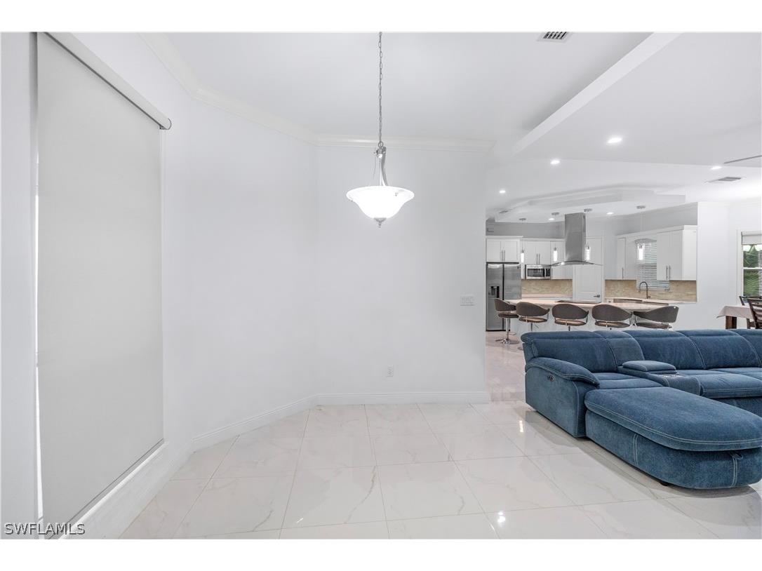 2480 16th Street NE Naples FL 34120 226009765 image19