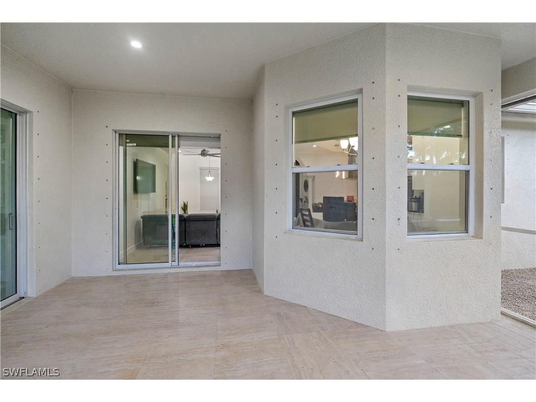 2480 16th Street NE Naples FL 34120 226009765 image32