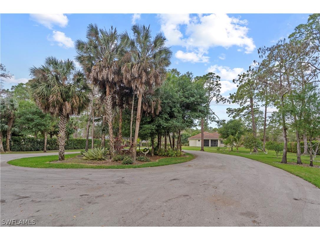 2480 16th Street NE Naples FL 34120 226009765 image39