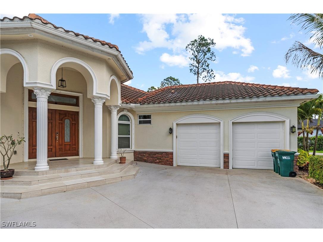 2480 16th Street NE Naples FL 34120 226009765 image4
