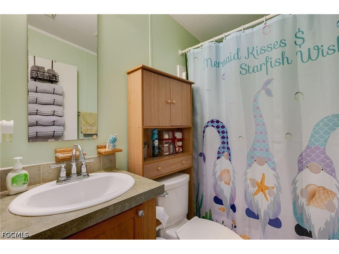 2480 Austin Smith Court North Fort Myers FL 33917 2026017182 image15