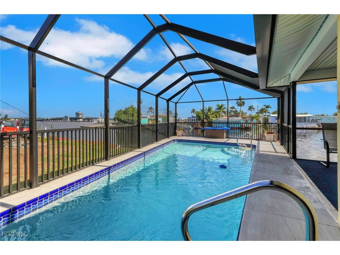 2480 Bayshore Drive Matlacha FL 33993 2025016738 image19