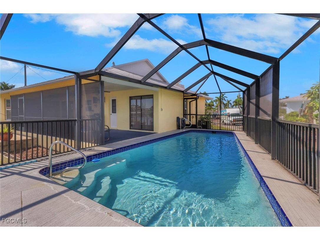 2480 Bayshore Drive Matlacha FL 33993 2025016738 image20