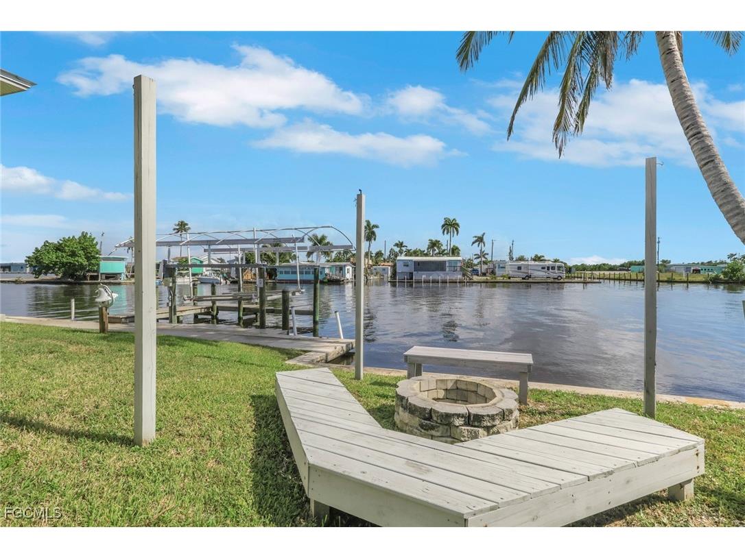 2480 Bayshore Drive Matlacha FL 33993 2025016738 image27