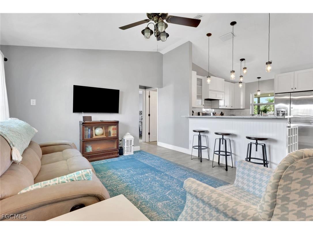 2480 Bayshore Drive Matlacha FL 33993 2026009039 image4