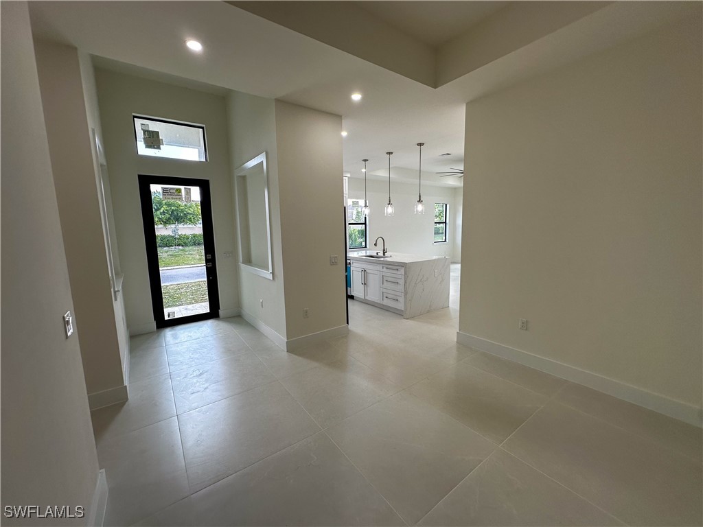 2480 Florida Avenue Naples FL 34112 226002603 image10