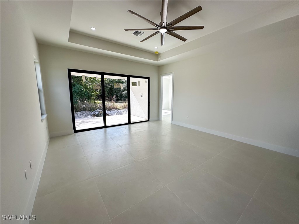 2480 Florida Avenue Naples FL 34112 226002603 image16