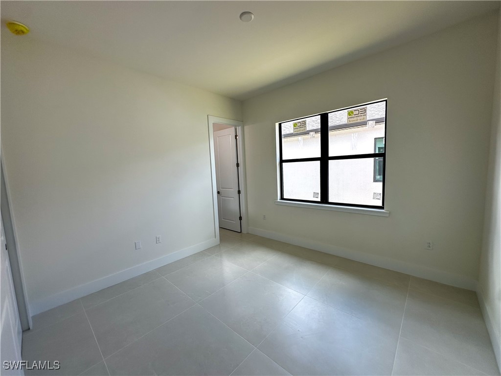 2480 Florida Avenue Naples FL 34112 226002603 image24