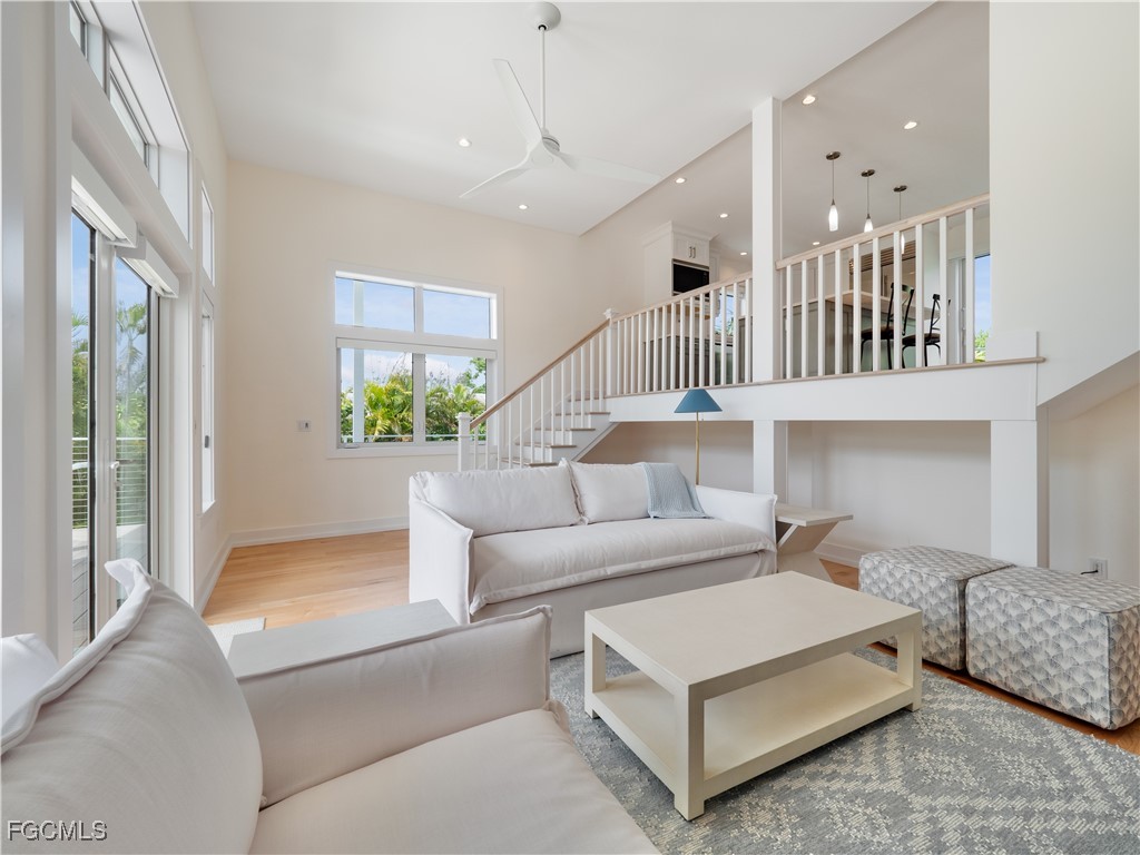 2480 Library Way Sanibel FL 33957 2025019853 image3