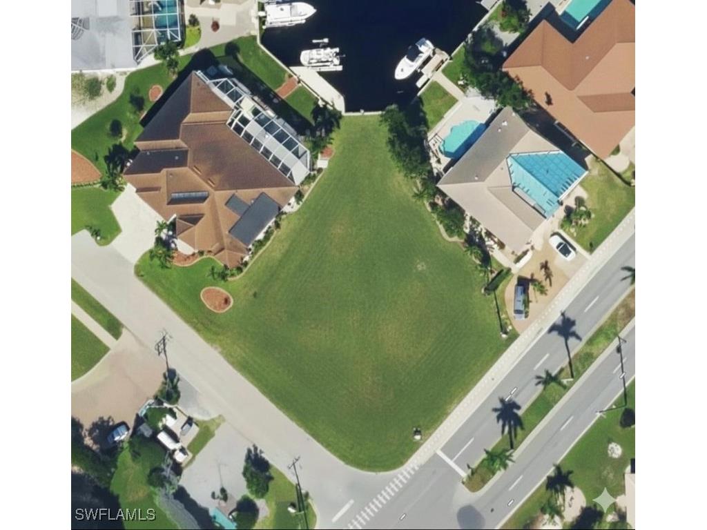 2480 W Marion Avenue Punta Gorda FL 33950 225080572 image1