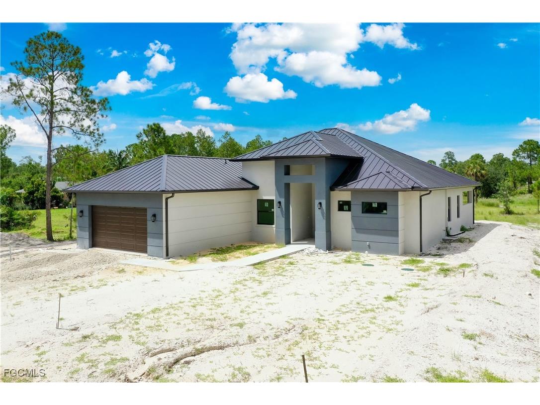 2481 24th Avenue NE Naples FL 34120 2025008074 image38