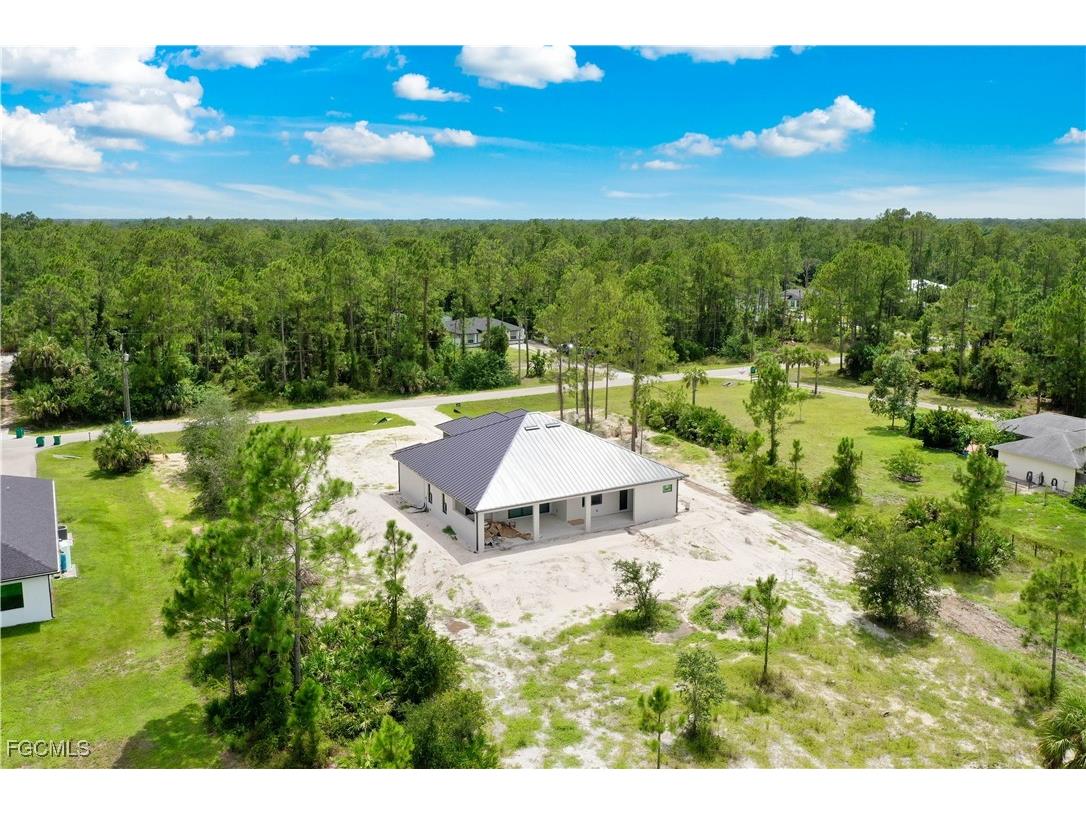 2481 24th Avenue NE Naples FL 34120 2025008074 image41