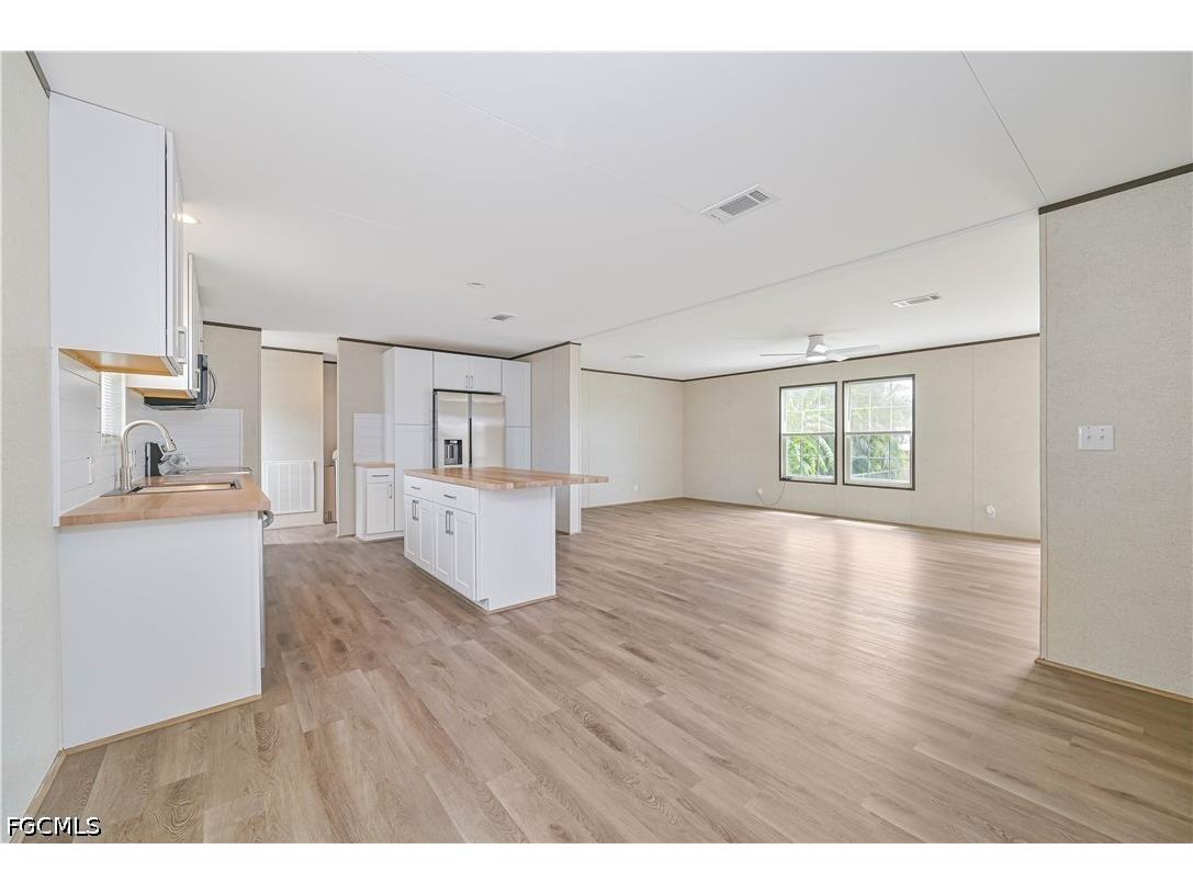 2481 Austin Smith Court North Fort Myers FL 33917 2026030281 image21