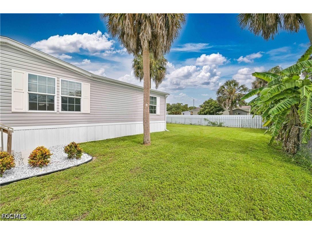 2481 Austin Smith Court North Fort Myers FL 33917 2026030281 image7