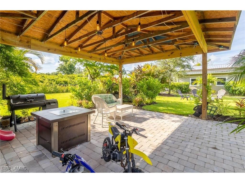 2484 10th Avenue NE Naples FL 34120 225067317 image12