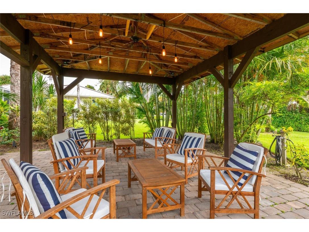 2484 10th Avenue NE Naples FL 34120 225067317 image19