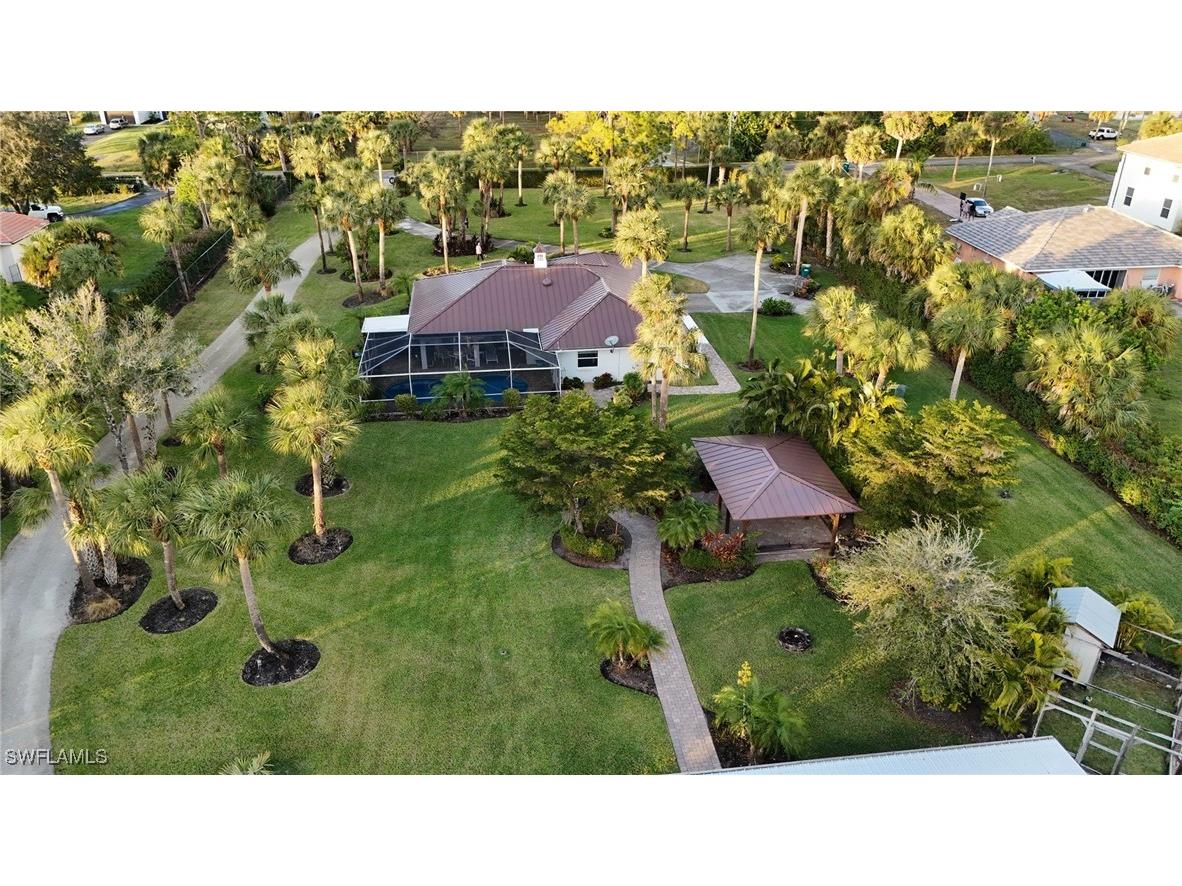 2484 10th Avenue NE Naples FL 34120 225067317 image2