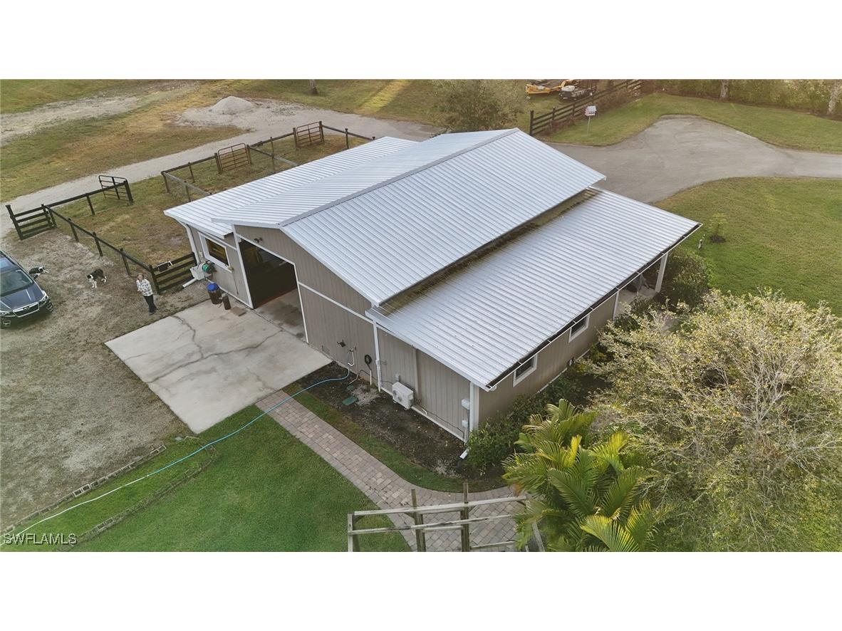 2484 10th Avenue NE Naples FL 34120 225067317 image7