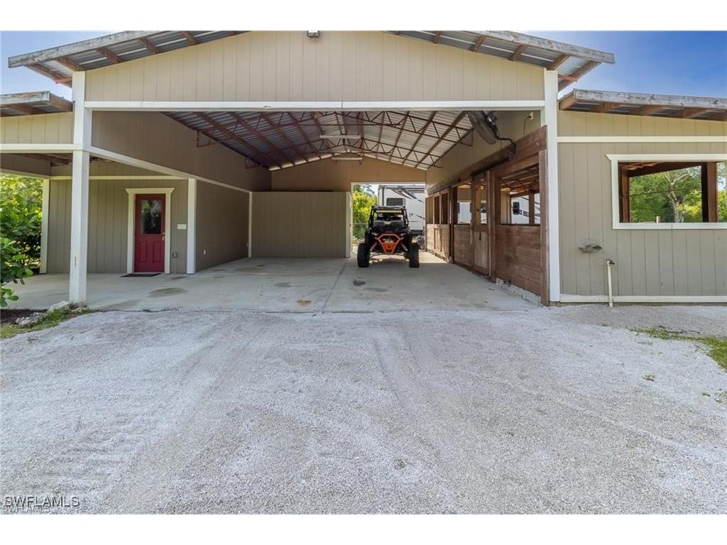 2484 10th Avenue NE Naples FL 34120 225067317 image8