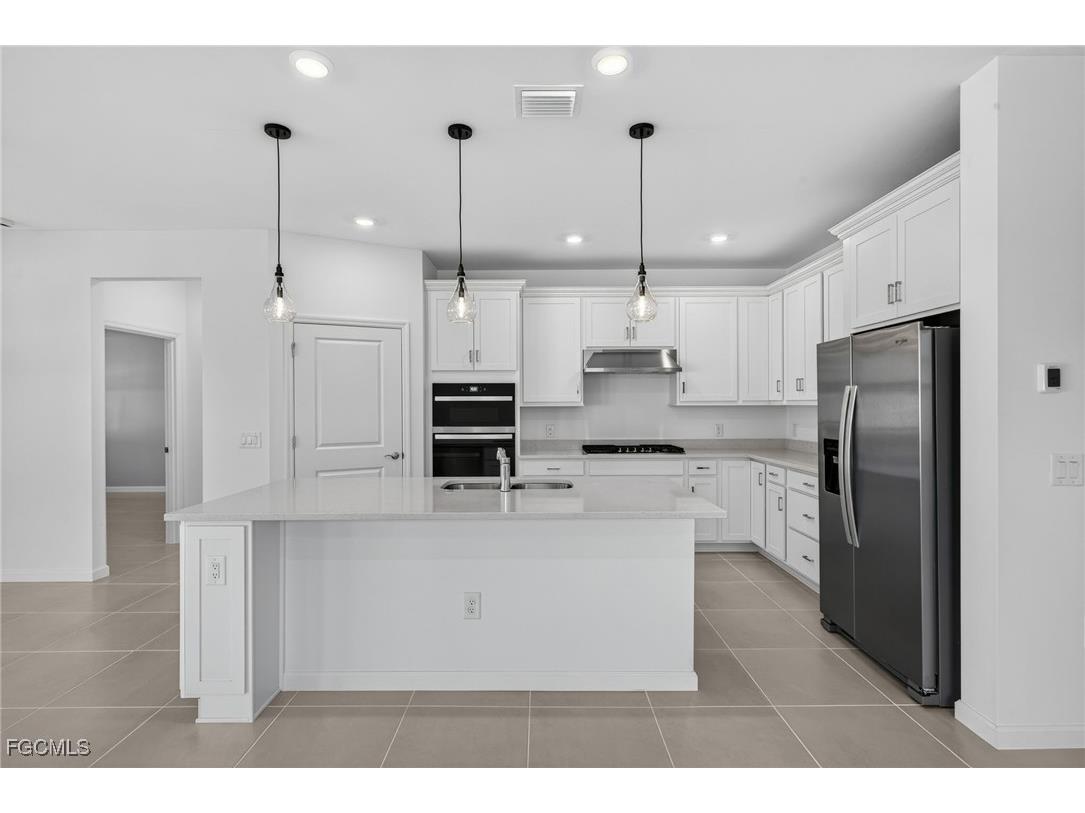 24844 Surf Haven Lane Bonita Springs FL 34135 2025023646 image5