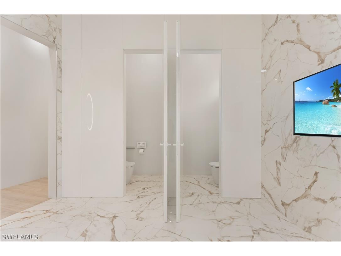 2485 Crayton Road Naples FL 34103 226006500 image16