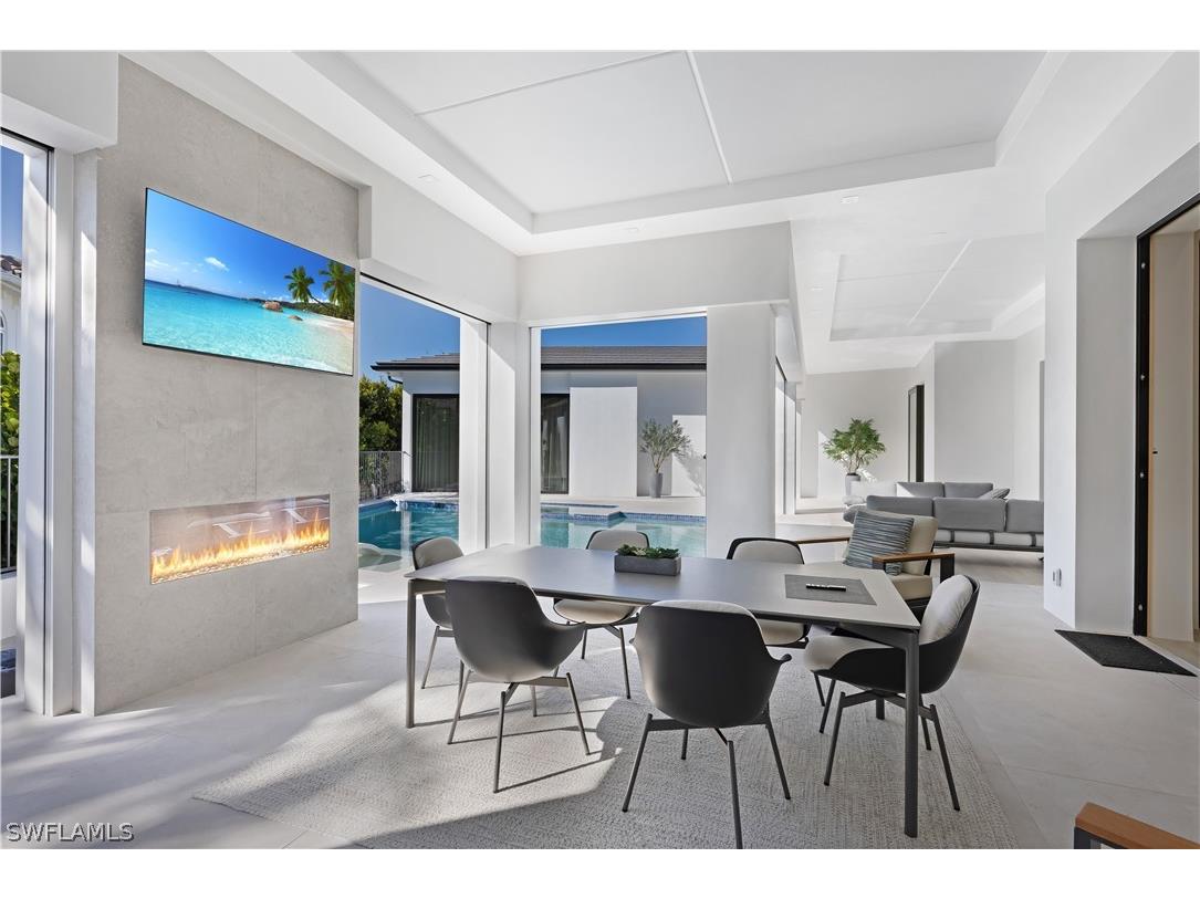 2485 Crayton Road Naples FL 34103 226006500 image29