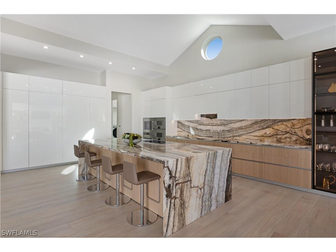 2485 Crayton Road Naples FL 34103 226006500 image5