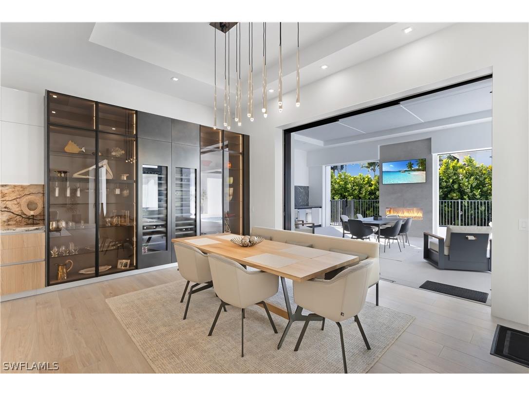 2485 Crayton Road Naples FL 34103 226006500 image6