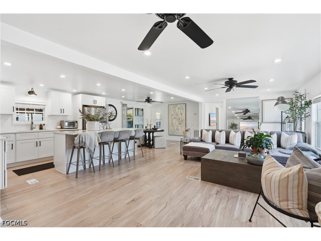 24850 Windward Boulevard Bonita Springs FL 34134 2026028015 image8