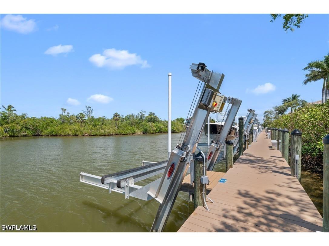 2488 Breakwater Way #102 Naples FL 34112 226015171 image44