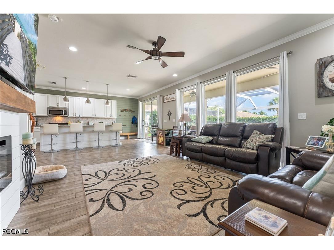 2489 Sutherland Court Cape Coral FL 33991 2026021246 image11