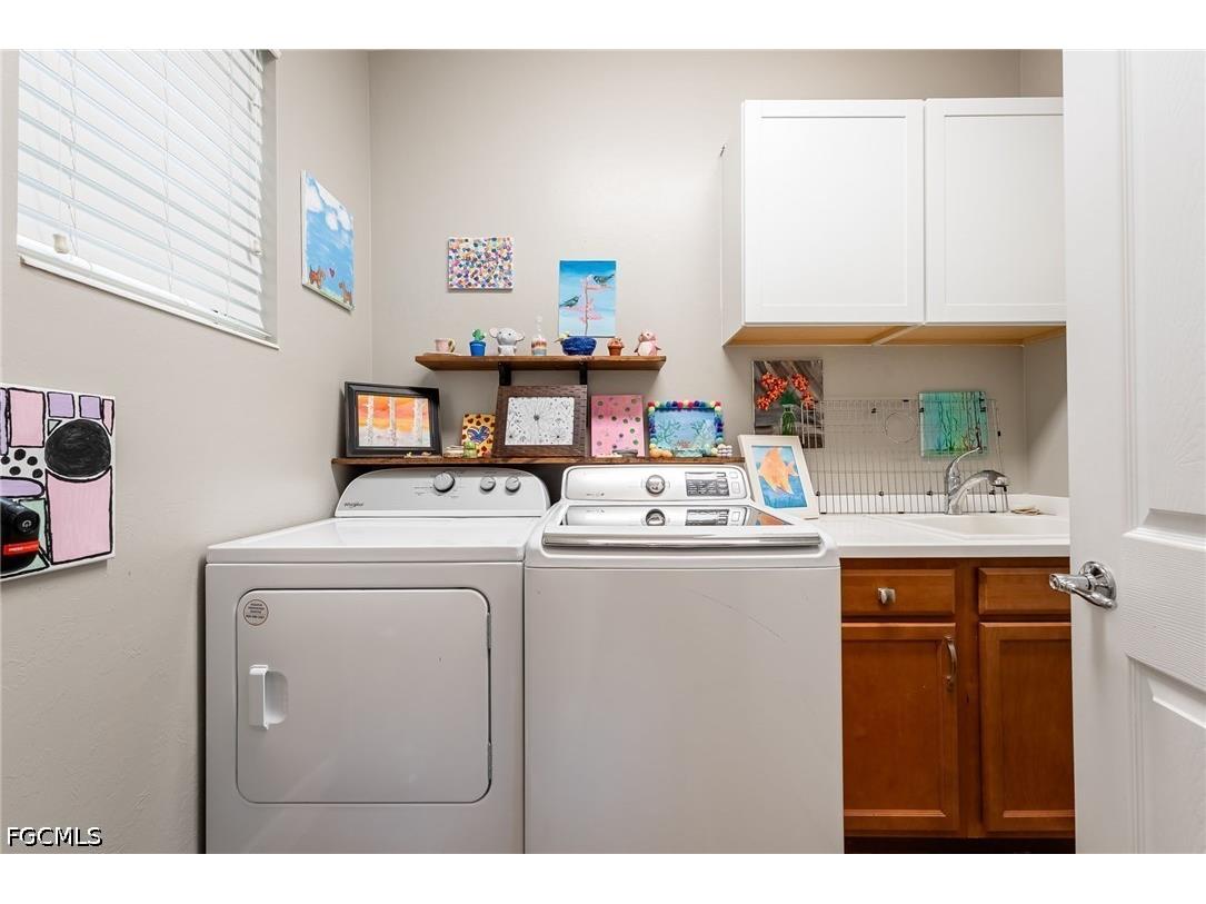 2489 Sutherland Court Cape Coral FL 33991 2026021246 image13