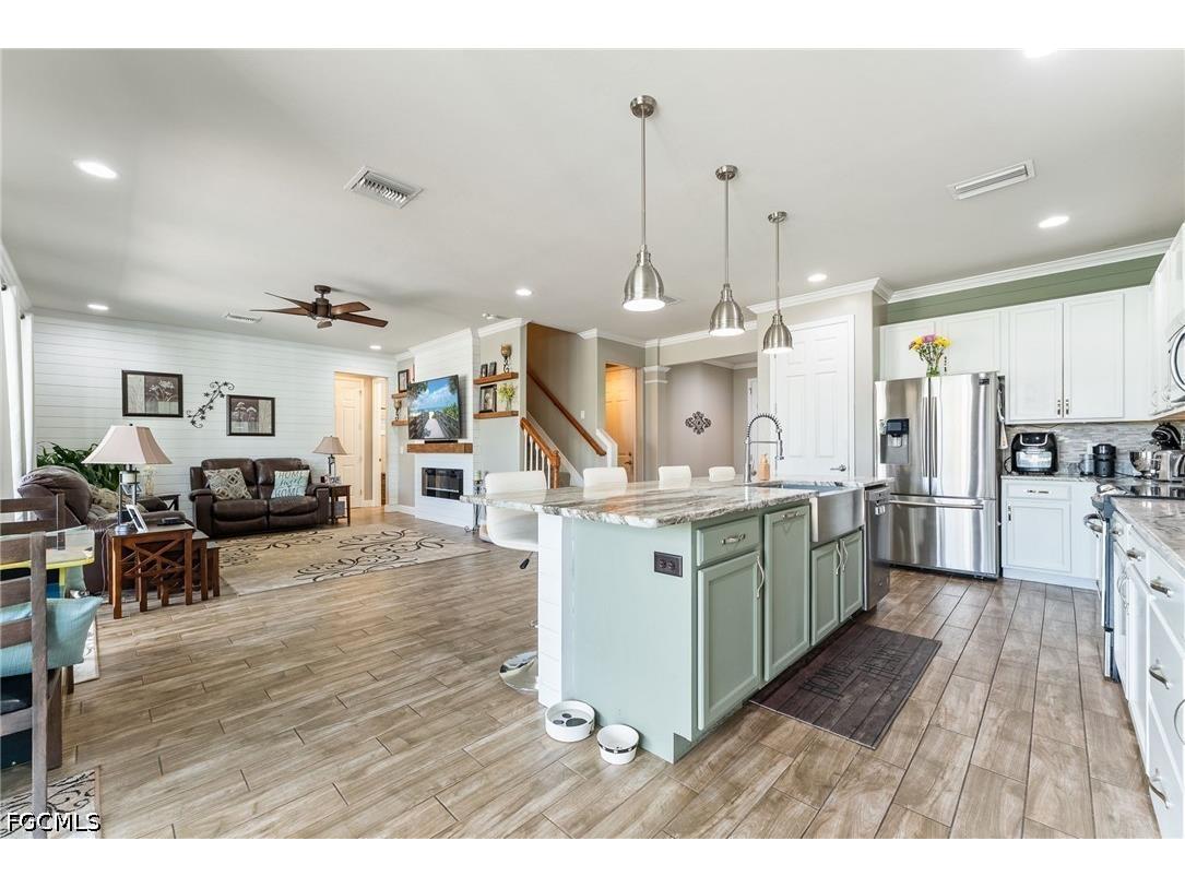 2489 Sutherland Court Cape Coral FL 33991 2026021246 image6
