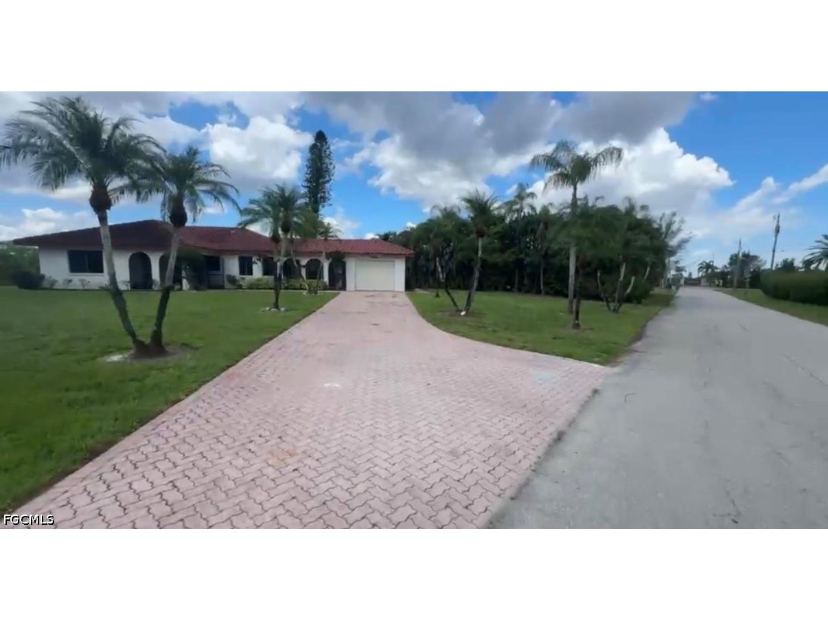 24898 Trost Boulevard Bonita Springs FL 34135 2026020168 image10