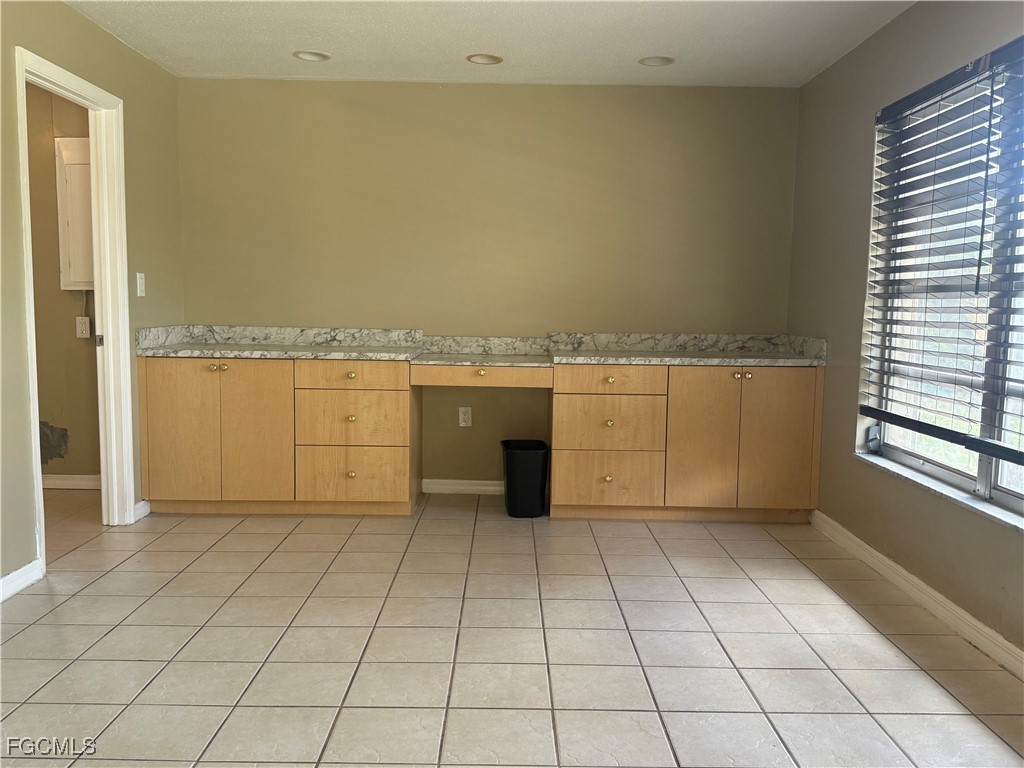 249 Alameda Avenue Fort Myers FL 33905 2025013620 image14