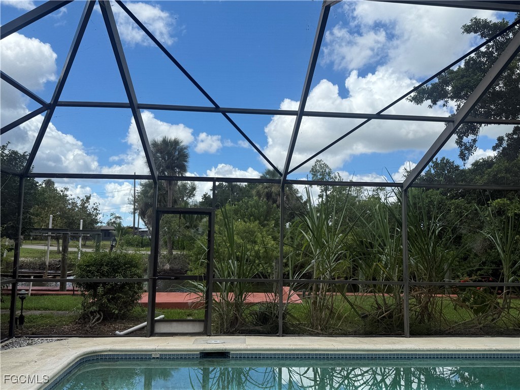 249 Alameda Avenue Fort Myers FL 33905 2025013620 image18